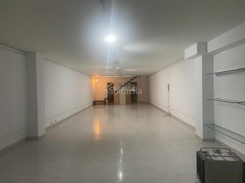 Foto 95d12d0c-6834-461c-b204-a50c27b5f3e7. Lloguer local comercial a Pobla de Claramunt (La)