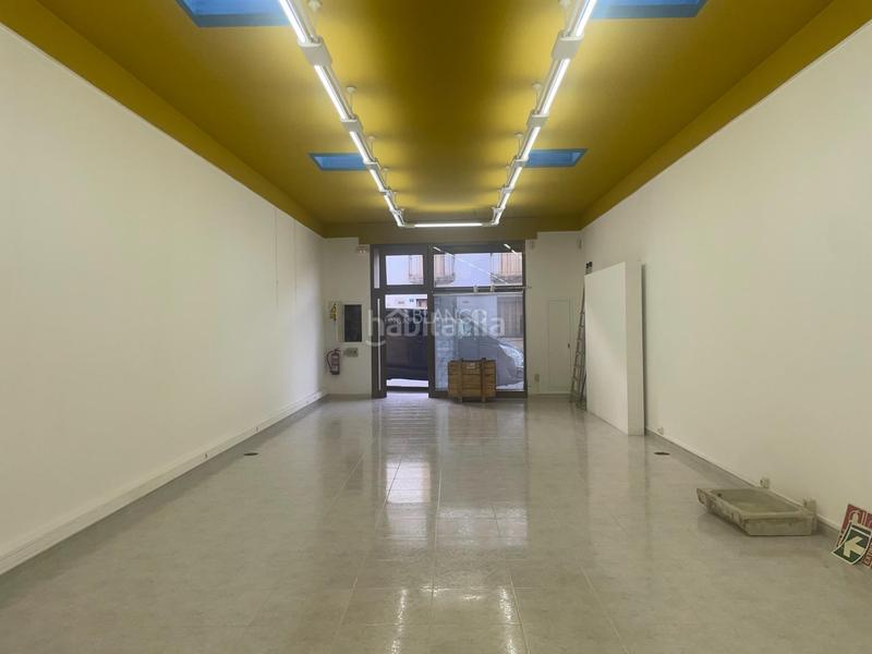 Foto dcb21851-c328-48a2-b5bd-a1ffceaf25a7. Lloguer local comercial a Pobla de Claramunt (La)