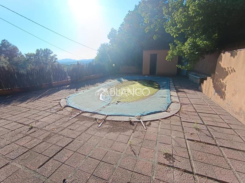 Foto e954a8e2-14c3-4360-b90b-b9cabcdc9fa4. Casa  aislada en can claramunt en Piera