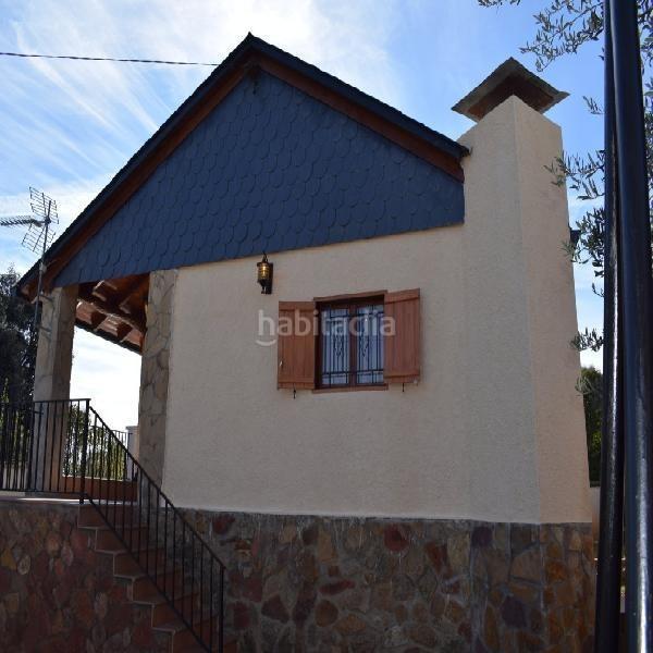 Foto be1a1117-ad22-49ce-9eba-92cb2a603b1e. Alquiler casa preciosa casa en alquiler en Torre de Claramunt (La)