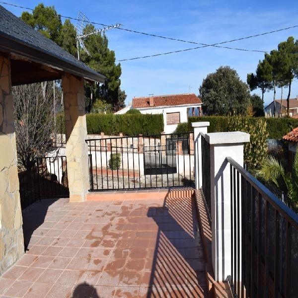 Foto 7a674d87-2cb4-4a3c-bbb1-40f4a7d2ffc6. Lloguer casa a Torre de Claramunt (La)