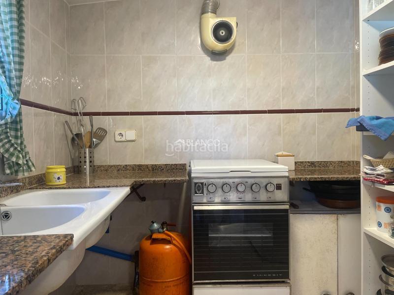 Foto d52adb84-a4c2-46b9-b06d-186a77d9452c. House in Mediona