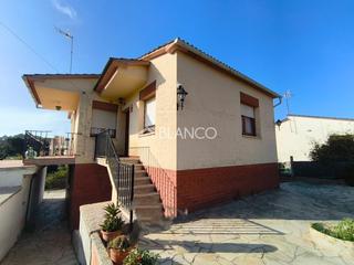 Maison à Piera. Fincas blanco presenta en exclusiva