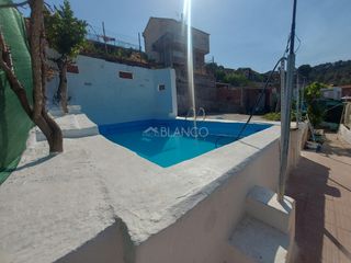 Casa in Sant Andreu de la Barca. Casa en la colonia sant andres de la barca
