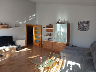Casa a Piera. Maravillosa casa de una planta en can mata