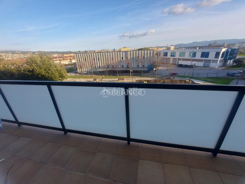 Foto c10377e5-f760-4847-b469-20f15c7a5ea5. Pis amb aparcament a Abrera