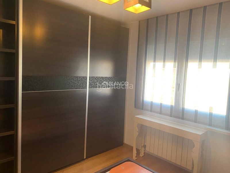 Foto b80e6def-77d9-4833-ae15-d4e3632c5117. Pis amb calefacció aparcament a Capellades