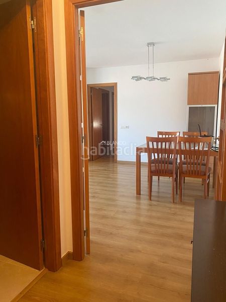Foto f3782cfb-c1b1-4102-9a30-e339eb580c7b. Pis amb calefacció aparcament a Capellades