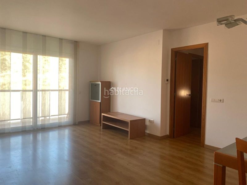 Foto f685c3b6-8992-44e8-9bd9-3d20797fec70. Pis amb calefacció aparcament a Capellades