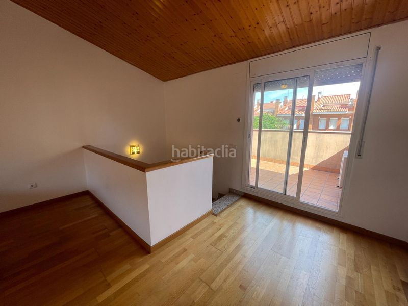 Foto 099ab01a-3622-46b1-b21f-37480574a853. Casa amb calefacció aparcament a Sant Andreu de la Barca
