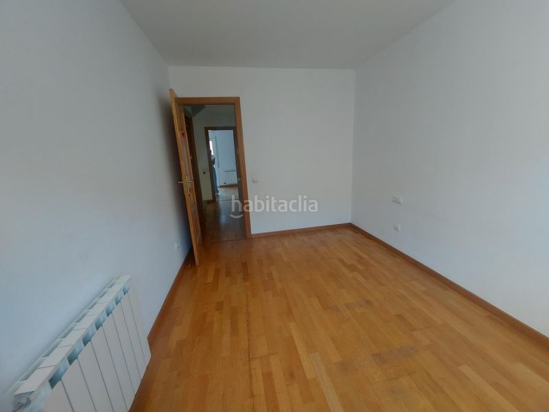 Foto d5027c15-da86-45b4-a7a5-1f98af888b34. Casa amb calefacció aparcament a Sant Andreu de la Barca