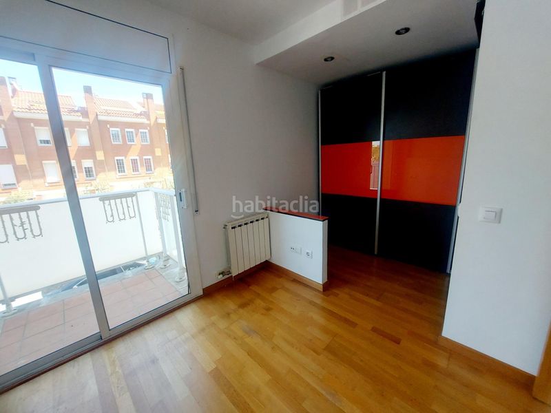 Foto d624dea0-f022-4a2f-8229-98d7a6369996. Casa amb calefacció aparcament a Sant Andreu de la Barca