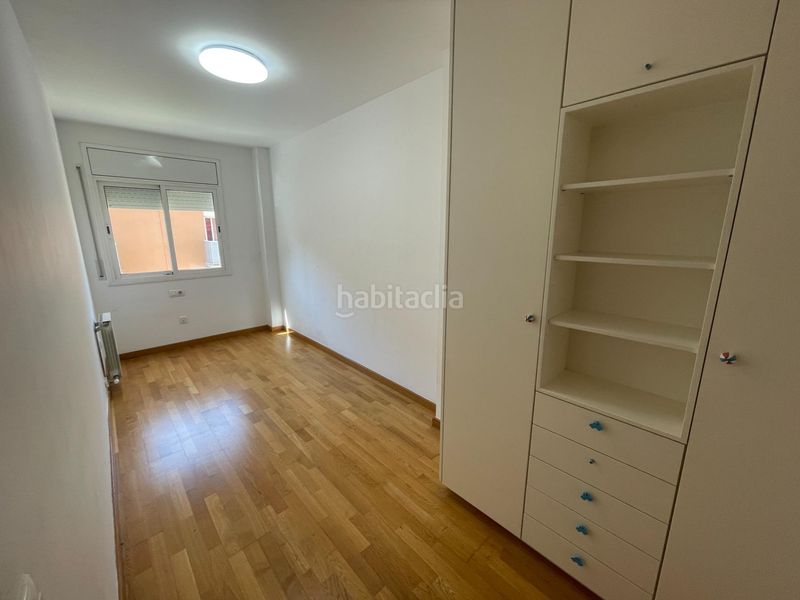 Foto fc890e63-477b-4264-aaa2-d697fd8bc430. Casa amb calefacció aparcament a Sant Andreu de la Barca