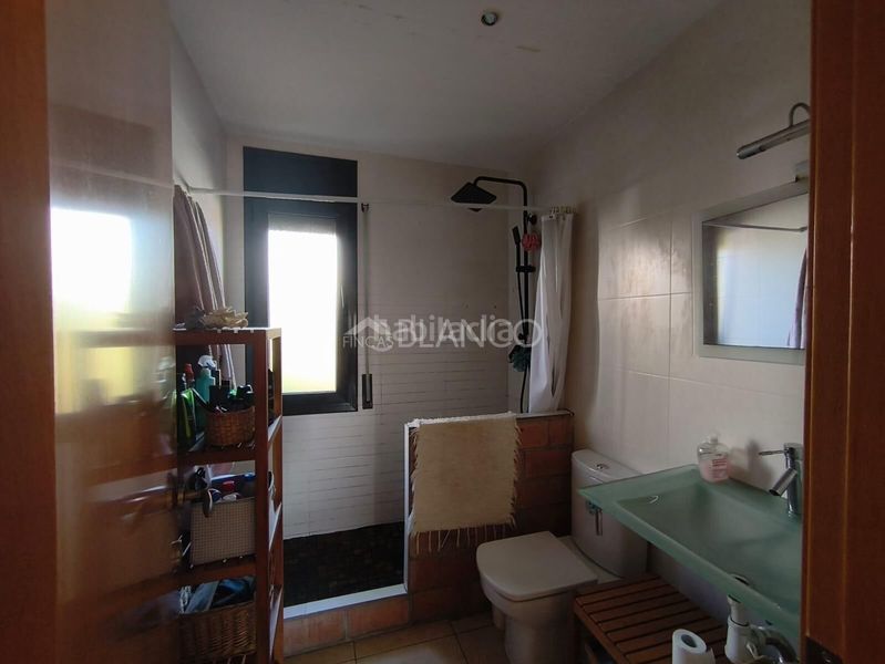 Foto df3fa59a-0138-4eab-aecf-586e8292251d. Casa amb calefacció aparcament piscina a Piera