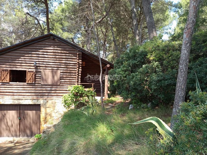 Foto 52131bea-0b7f-42d5-af0d-bf13ae0a4aa6. Casa amb aparcament a Piera