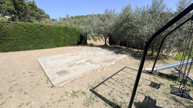 Foto 605d8045-7b17-4327-b103-861a09436959. Casa amb aparcament a Piera