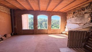 Casa a Piera. Gran oportunidad en el corazón de piera!