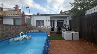 Casa en Mas d´en Gall. Casa acogedora en mas den gall  esparreguera
