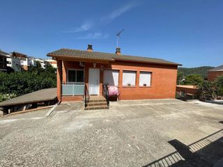 Casa a Cervelló. Casa seminueva en cervelló