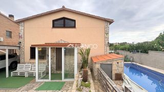 Casa en Piera. Maravillosa casa en exclusiva