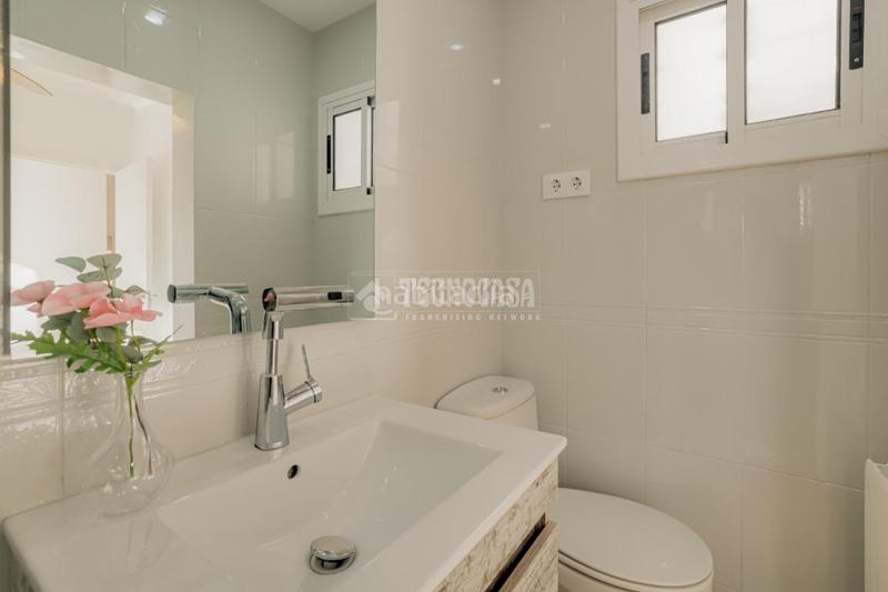 Foto 45ee0858-c23b-43c6-aa92-2c4e3f204614. Maison jumelée dans Sant Vicenç dels Horts