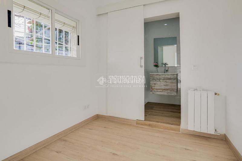 Foto d017a1e7-7ca0-4d2c-8684-c023453a3b9b. Maison jumelée dans Sant Vicenç dels Horts