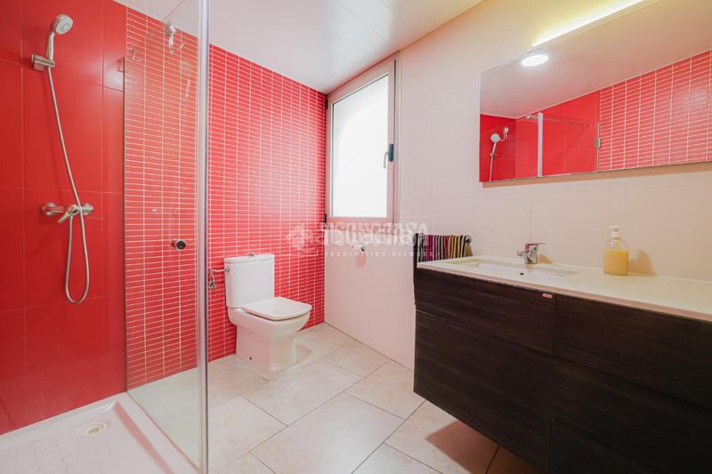 Foto 634fe69b-208b-4481-82b2-c8f76325dcea. Casa  en venta en Sant Vicenç dels Horts