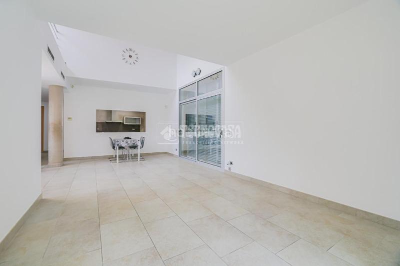 Foto a71ae574-814c-4af7-9d6e-18ac7c774e3d. Casa  en venta en Sant Vicenç dels Horts