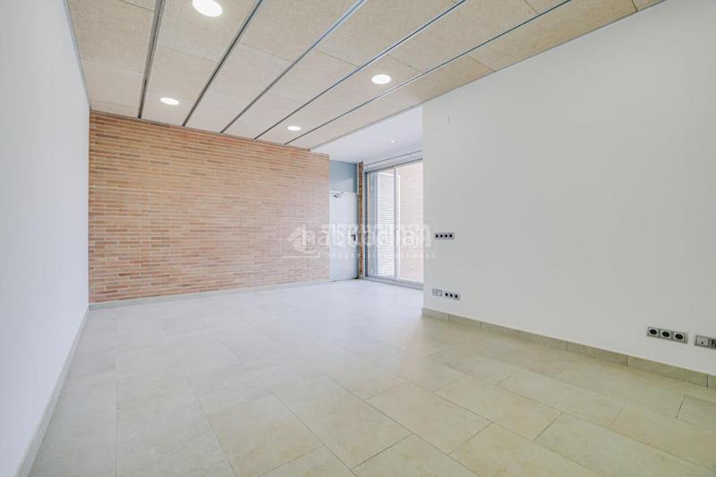 Foto fa0bd17e-ef68-485e-b71e-bc9e84471817. Casa  en venta en Sant Vicenç dels Horts