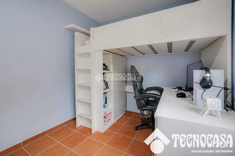 Foto 00d8c58e-06ee-44d7-8b2a-13226ad7ef8a. Casa  en venta en Torrelles de Llobregat