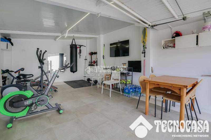 Foto 68c6e3c0-6f92-44f5-9c23-10666636f5c6. Casa  en venta en Torrelles de Llobregat
