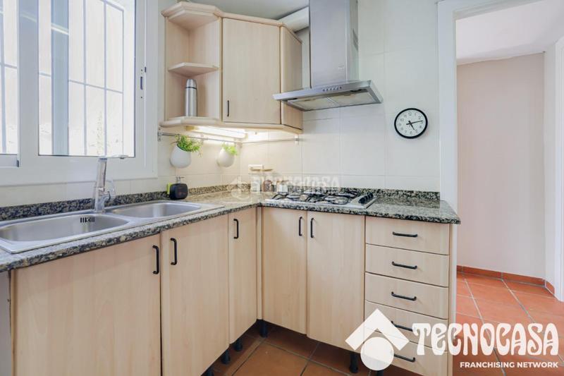 Foto cbbfc3f9-6436-4d04-a936-cd0dd3a45e30. Casa  en venta en Torrelles de Llobregat