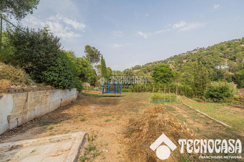 Foto d913f8ca-86c6-4470-87ee-f1d8531437c1. Casa  en venta en Torrelles de Llobregat