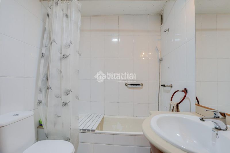 Foto aed86582-bec2-4992-b226-84d4a128129c. Ático  en venta en Sant Vicenç dels Horts