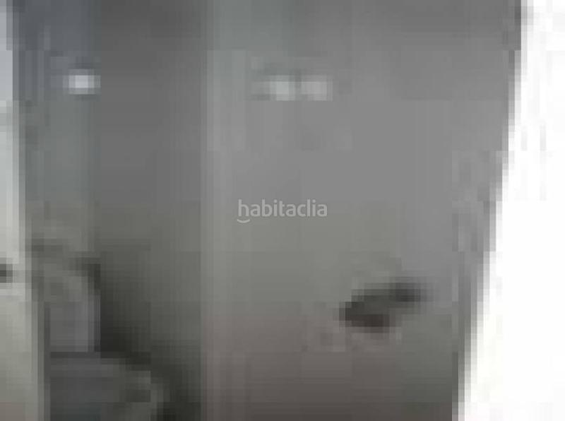 Foto 2d67d98a-3763-4f7a-a6bf-7b5cd88a44ad. Alquiler local comercial  al lado de los juzgados en Terrassa