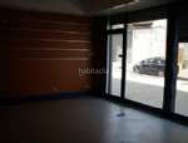 Foto f83e2ab8-99fe-41d9-80f5-569baca06eeb. Alquiler local comercial  al lado de los juzgados en Terrassa