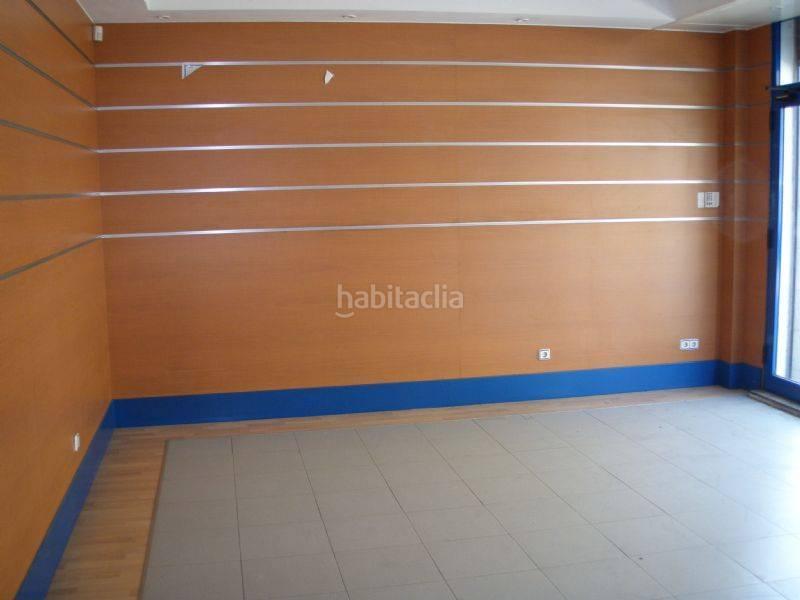 Foto 7ec6e821-1aaf-4dd0-840e-84b401afe6e4. Lloguer local comercial a La Cogullada Terrassa