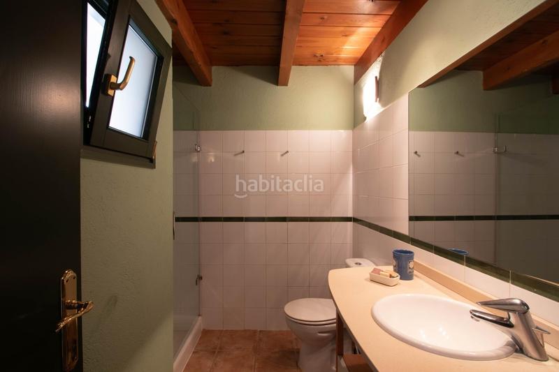 Foto 0abfda88-f627-4874-8e60-00467c8d3cf5. Casa adosada casa adossada a la venta Centre en Sabadell