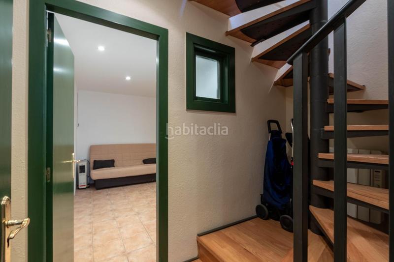 Foto 42dd6e26-4a83-43ab-b231-a1bffc6b81e2. Casa adosada casa adossada a la venta Centre en Sabadell