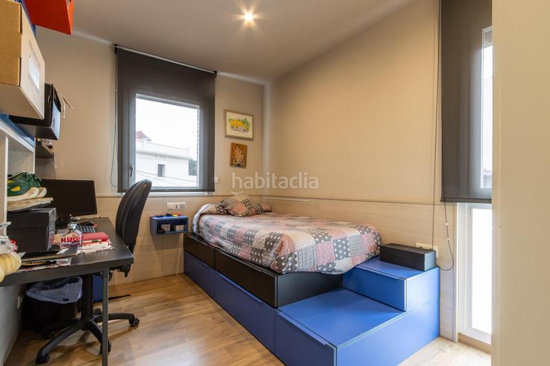 Foto 0882b2bf-5892-4f5b-8c23-85be342c287c. Casa amb calefacció aparcament a Centre Sabadell