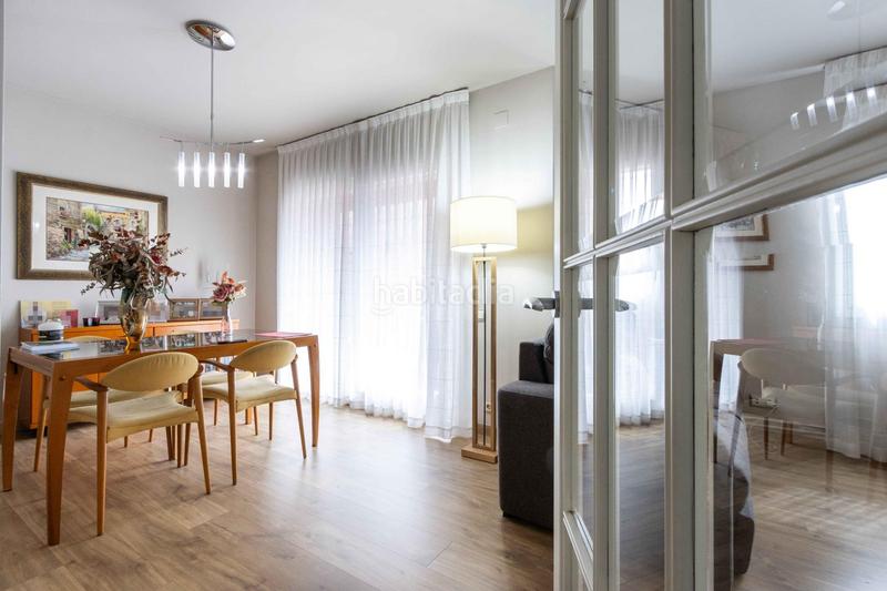 Foto 4ee45fd3-6e64-4d07-8e9a-e408ee53d33b. Casa amb calefacció aparcament a Centre Sabadell