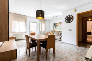 Pis a Concòrdia. Pis de 3 habitacions, junt al c.a.p. de la concordia