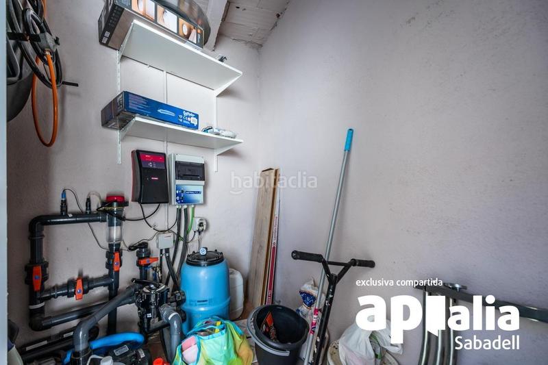 Foto dc1a48cc-5fa8-43e7-b5e6-5e5ab9d5b0bb. Casa adossada amb calefacció piscina a Gràcia Sabadell