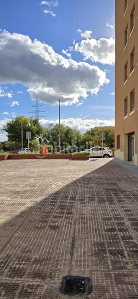 Foto a558ff96-08ea-4bd4-861f-3adf918d0a74. Local comercial  en venda a en Sant Pere Nord Terrassa