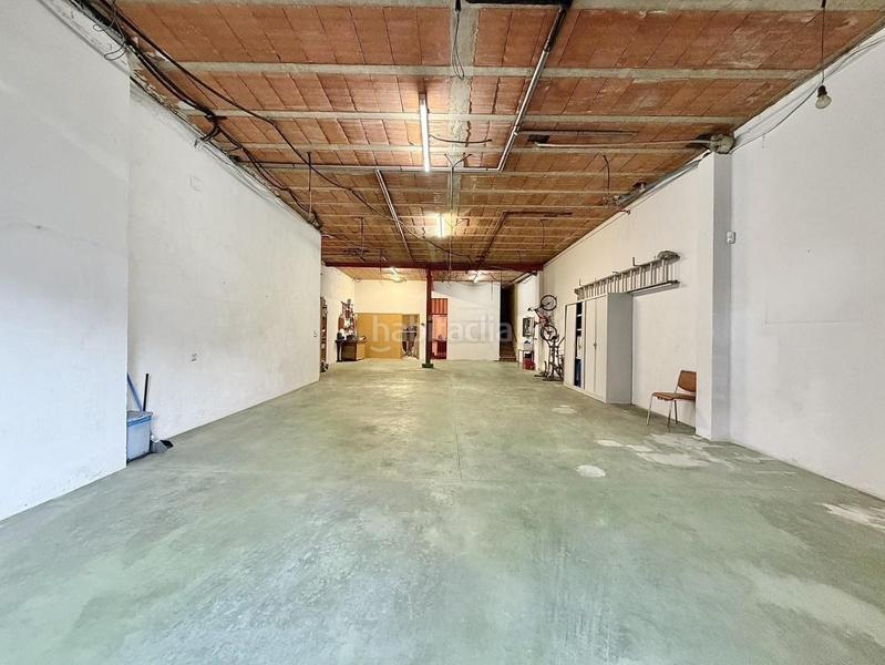 Foto bd359f6a-9d59-45ea-8b45-2ee9d6b39c59. Reihenhaus mit heizung parking in Centre Sant Quirze del Vallès