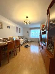 Pis a Torrent d'en Pere Parres. Ampli pis de 4 habitacions en venda a terrassa