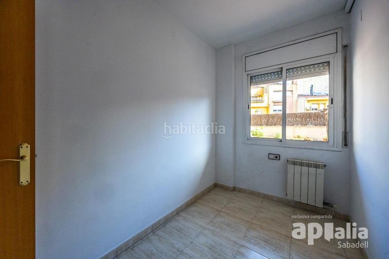 Foto af3e8ab0-78a2-460b-9a51-1243d478ce24. Pis amb calefacció aparcament a Gràcia Sabadell