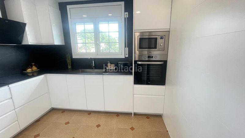Foto f9355132-3455-4e8d-bf09-06fc9eb858b3. Casa amb aparcament piscina a Castellnou-Can Mir-Can Solà Rubí