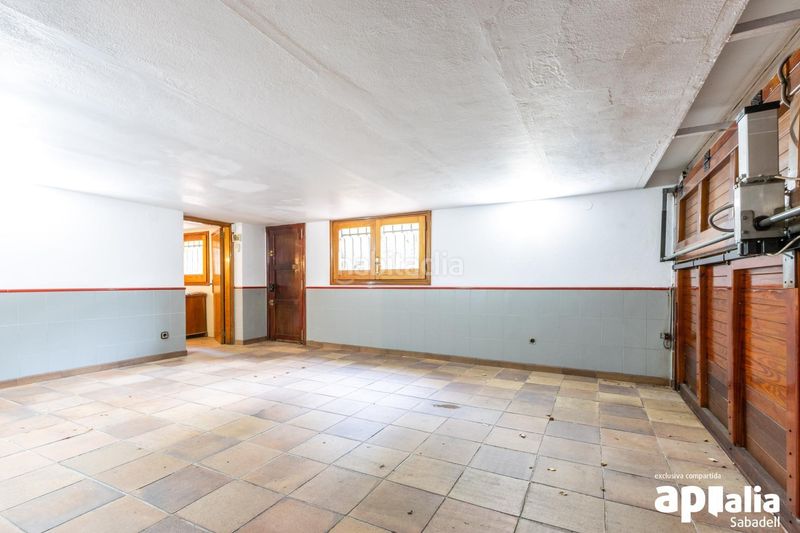 Foto 4acc1d5c-49b9-45fb-be28-97f219a3a900. Casa amb calefacció aparcament piscina a Airesol Castellar del Vallès