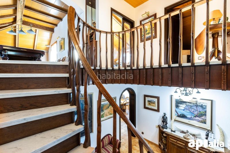 Foto 521ba363-d420-483d-9c31-e48177d36e17. Casa amb calefacció aparcament piscina a Airesol Castellar del Vallès